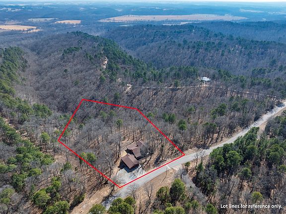 3rd image of 1455 Flint Ridge Dr