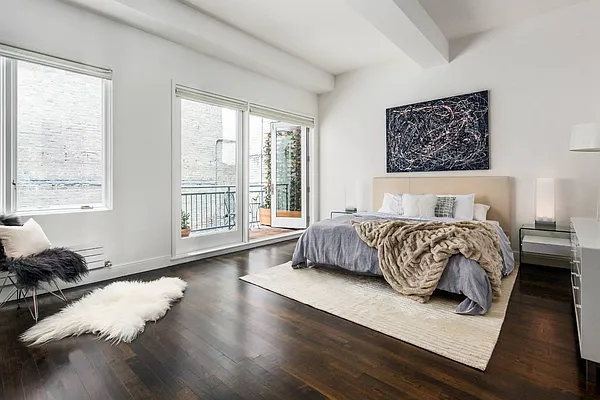 Sold by Town Residential | media 22