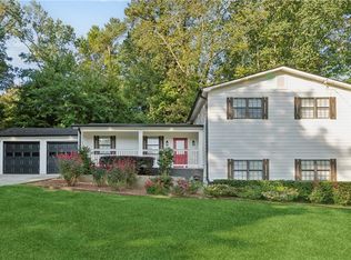 2103 Forest Ct, Snellville, GA 30078