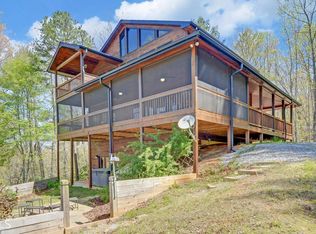32 Grice Woods Rd, Blue Ridge, GA 30513