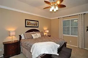 14107 Spring Mountain Ln — Photo 9