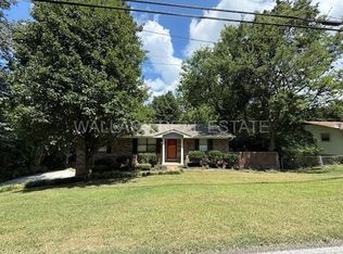 6101 Ridgeview Rd, Knoxville, TN 37918