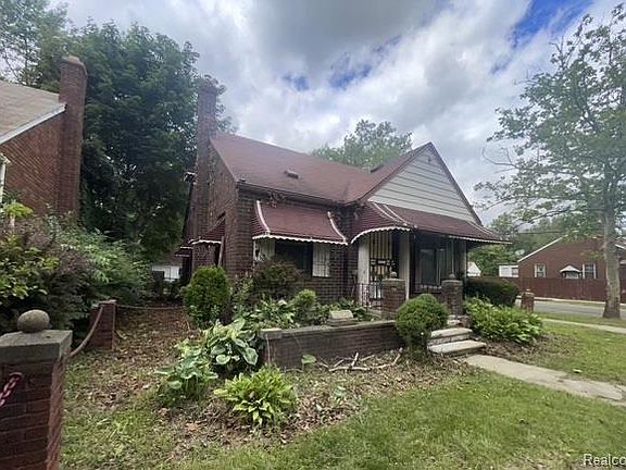 4th image of 10529 Duprey St