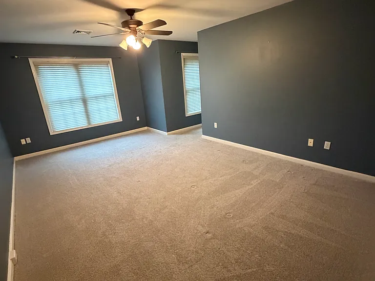 1921 Limestone Dr — Photo 11
