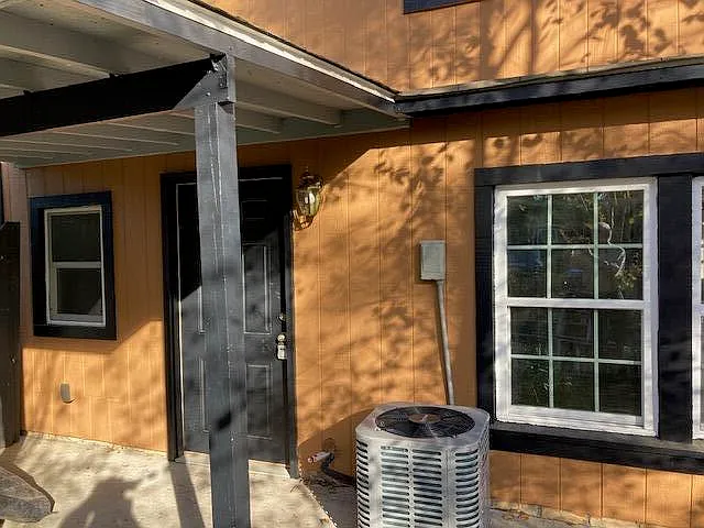 3176 Accabee Rd #C — Photo 2