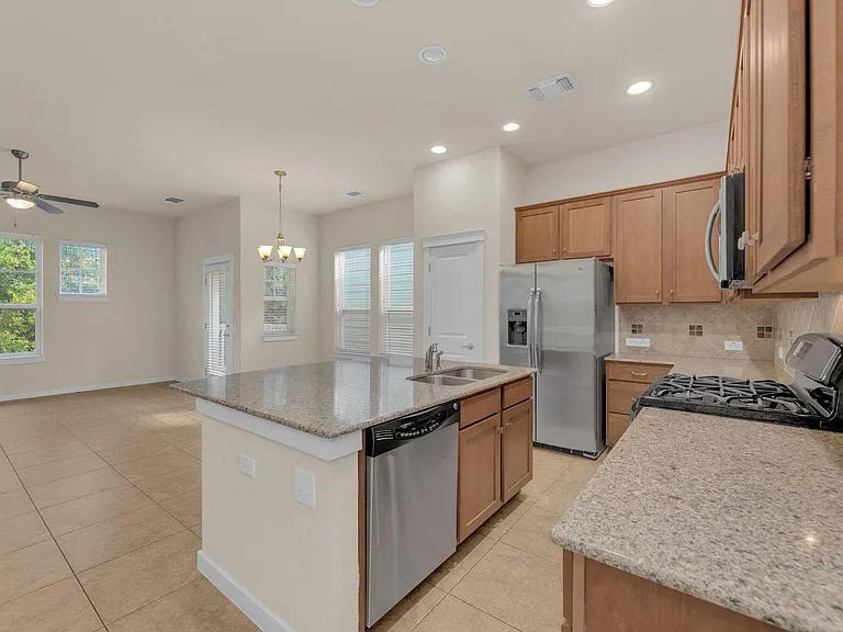 3900 Threadgill St #21 — Photo 14