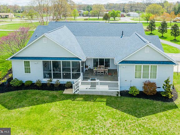 4th image of 29111 Redstone Ln