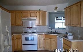 2nd image of 3401 Windfield Dr
