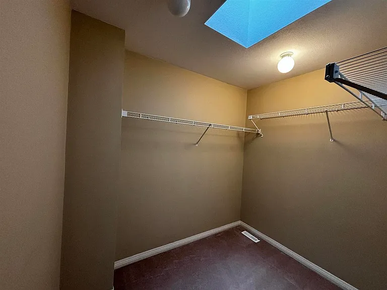 1605 Salal Cres — Photo 5