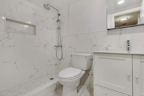 Rented by RES New York | media 26