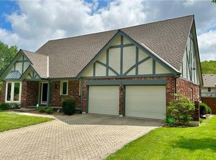 3829 S Willis Ct, Independence, MO 64055