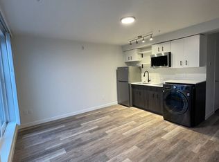 2222 SW Barton St #6, Seattle, WA 98106