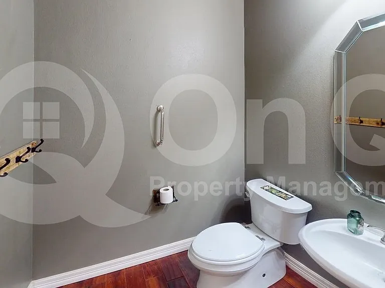 923 Granview Dr — Photo 21