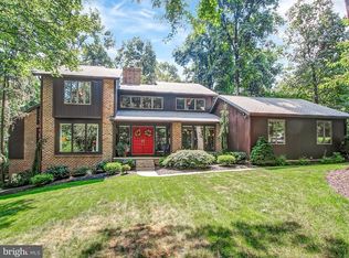 3760 Taralee Dr, York, PA 17406