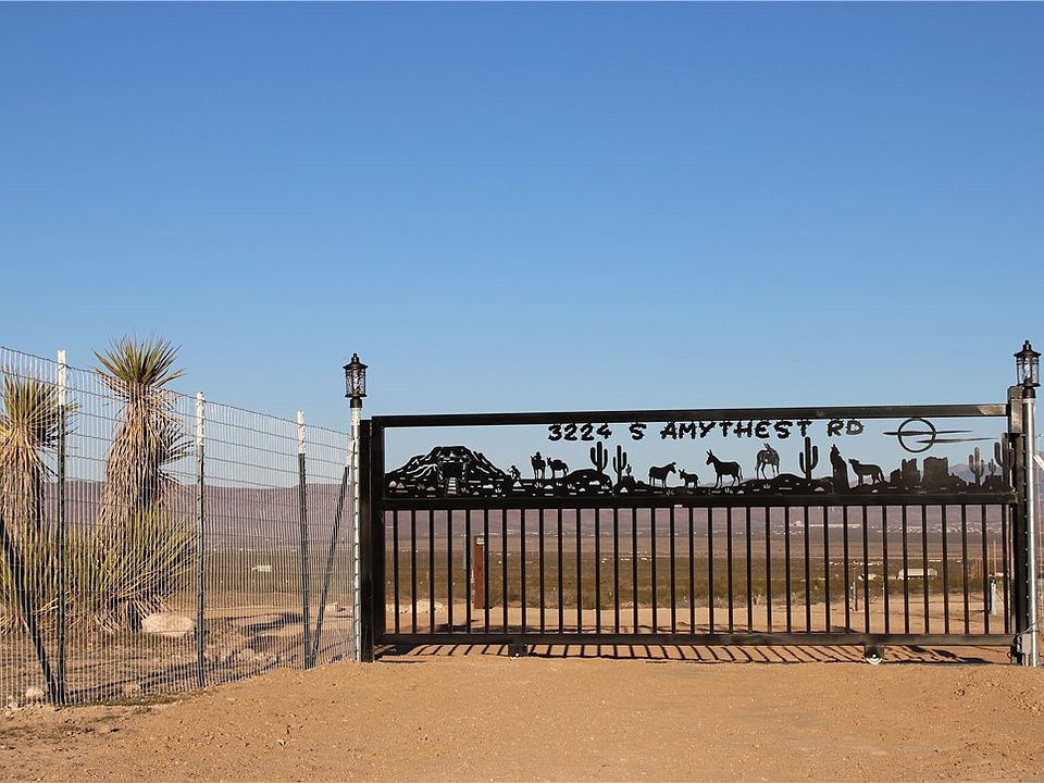 1st image of 3224 S Amythest Rd