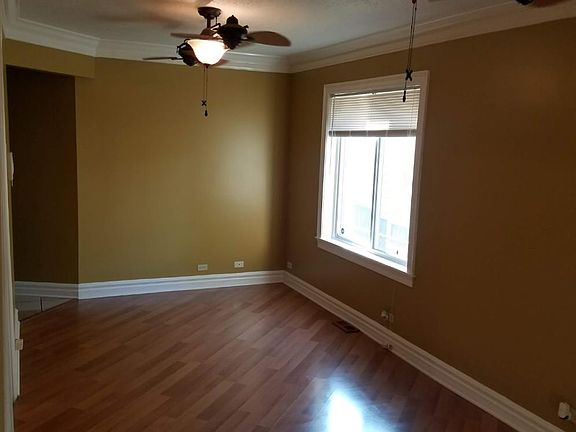 5th image of 140 S 10th Ave #1
