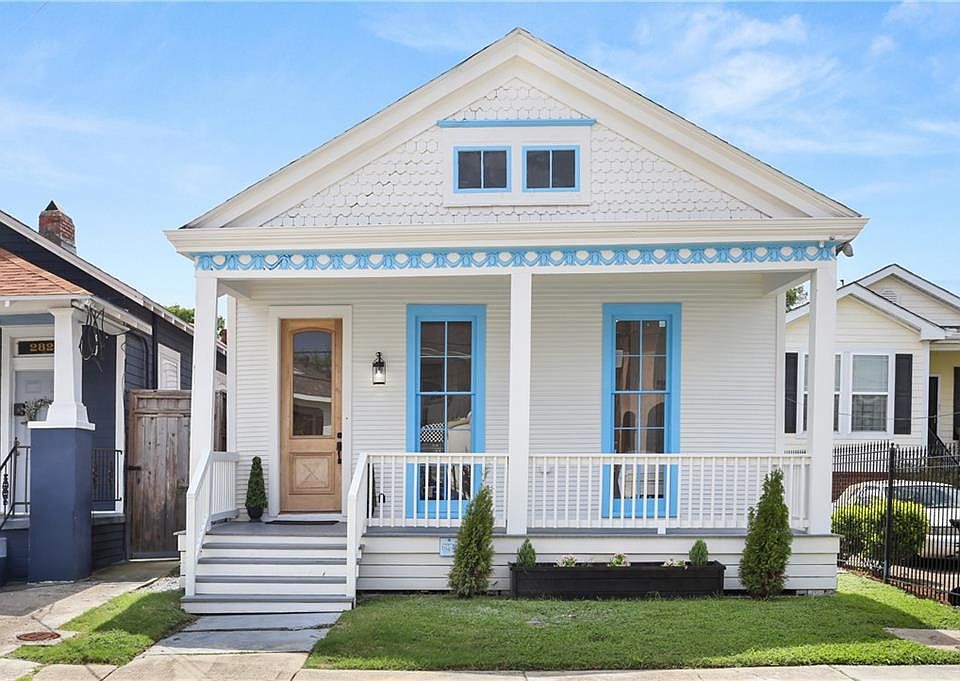 1st image of 2824 Milan St