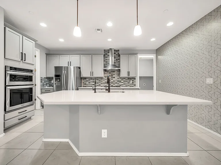 15509 N 47th St — Photo 11
