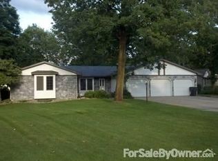30871 Ridgeview Dr, Elkhart, IN 46517
