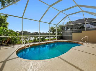 1956 Crestview Way #A-60, Naples, FL 34119