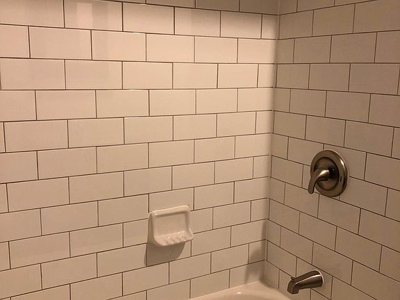 4th image of 6356 N Normandy Ave APT 1N