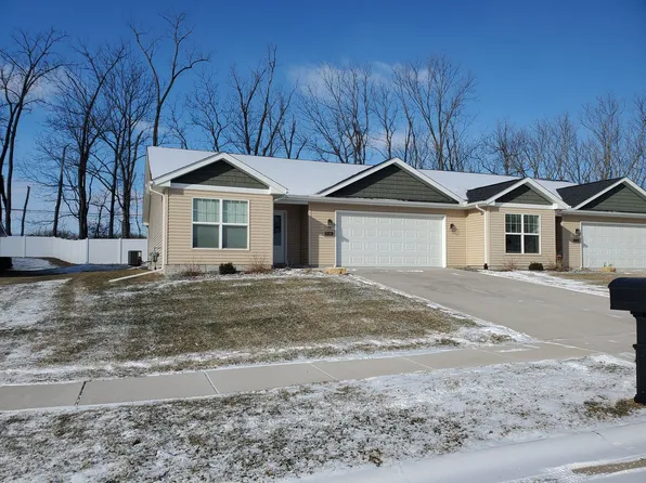 4809 12th Street Ct, East Moline, IL 61244