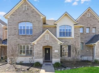 2412 Clippers Sq, Houston, TX 77058