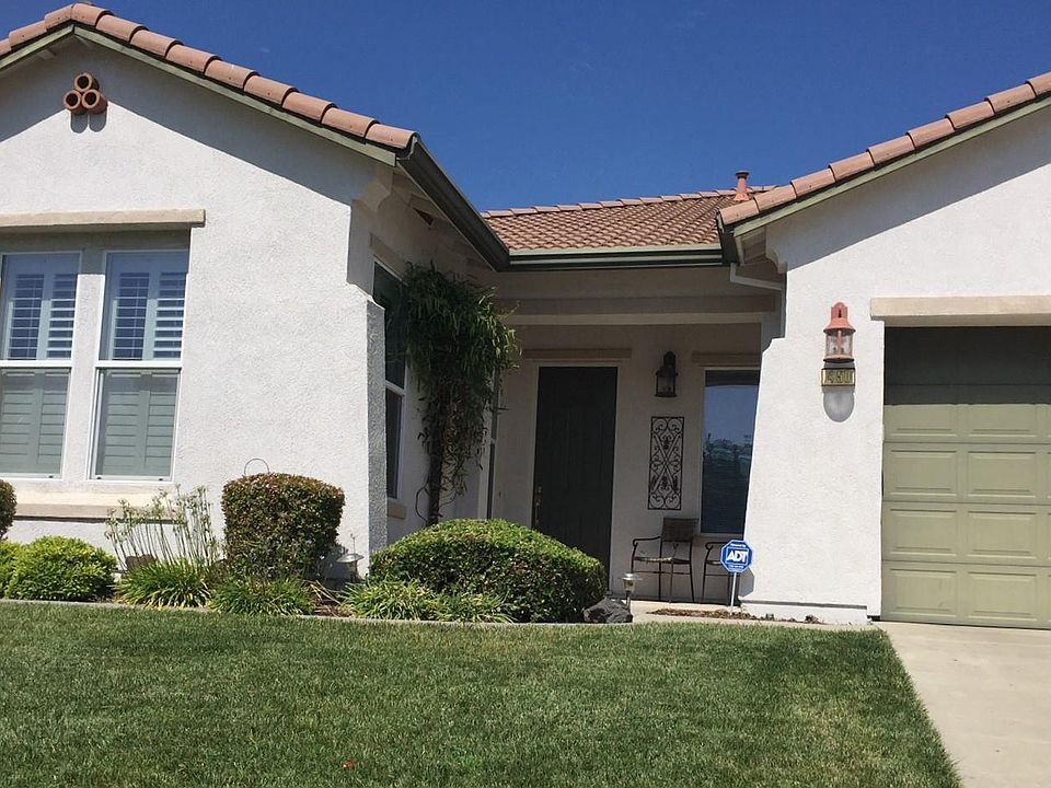 2nd image of 450 Mill Valley Cir N