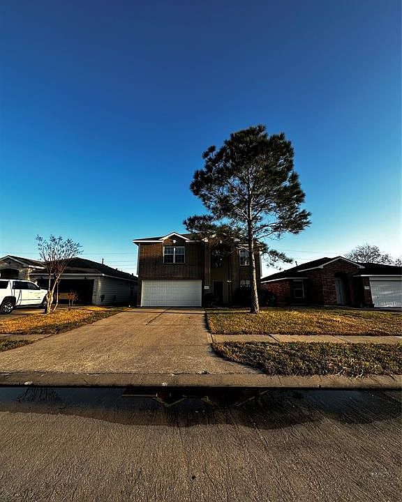 1st image of 18223 Hanover Glen Ln