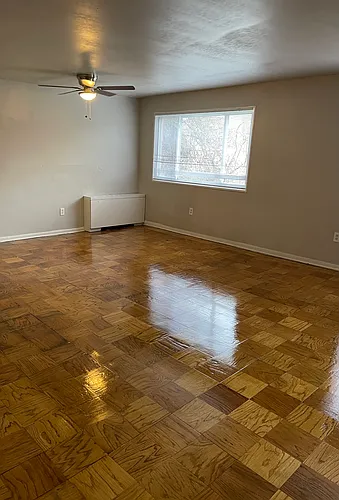 Floor plan 304