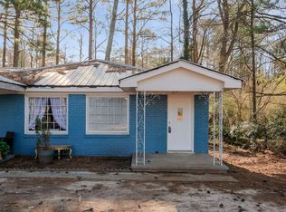 528 Springlake, Lawrenceville, GA 30045