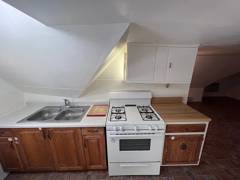 702 W Miller St #2 — Photo 6
