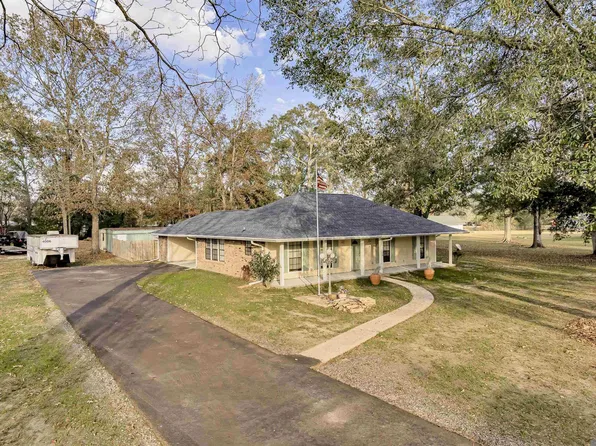 18506 Belle Grove Rd, Prairieville, LA 70769