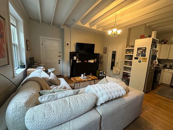 2nd image of 61 Hancock St #2