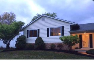 3 Mystic Rd, Clementon, NJ 08021