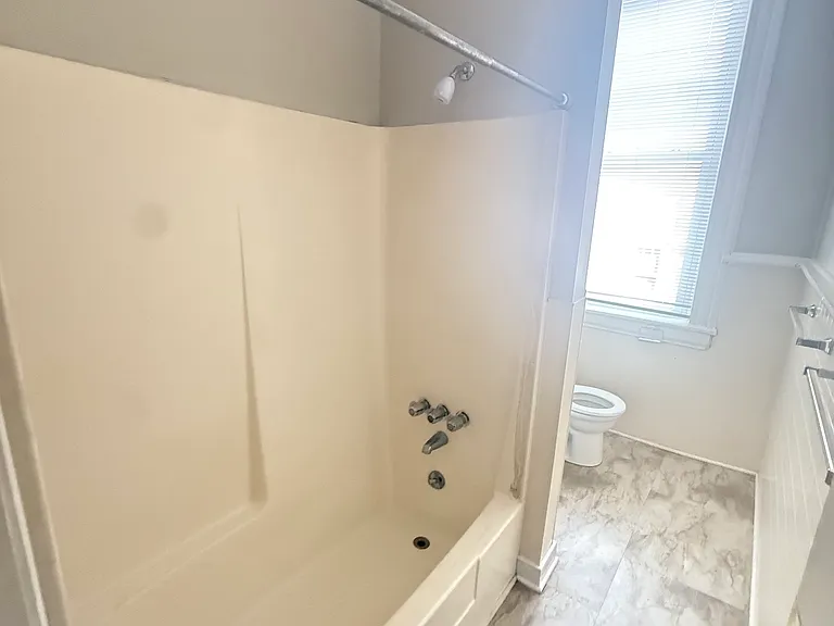 1110 Wertland St #2 — Photo 3