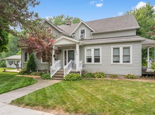 214 Division St S, Kingsville, ON N9Y1R4
