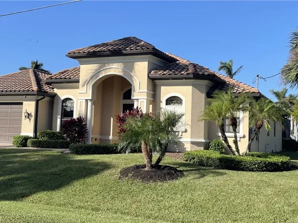 494 Keenan Ave, Fort Myers, FL 33919