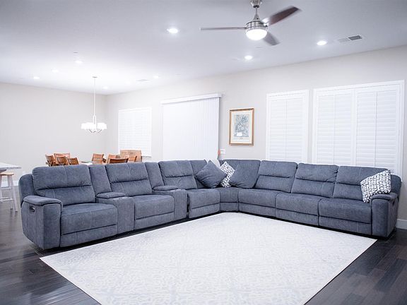 3rd image of 3000 Pruett Dr
