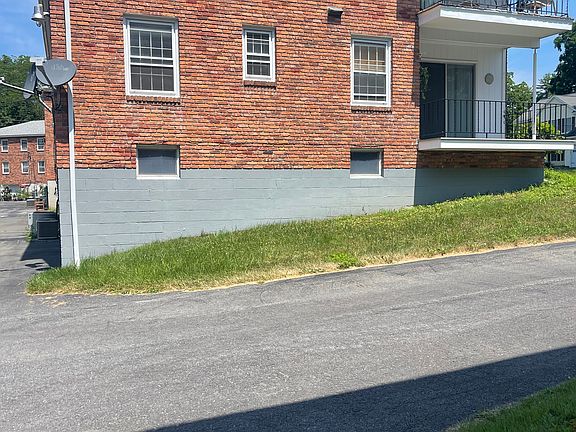 2nd image of 11 Minnowbrook Ave #C
