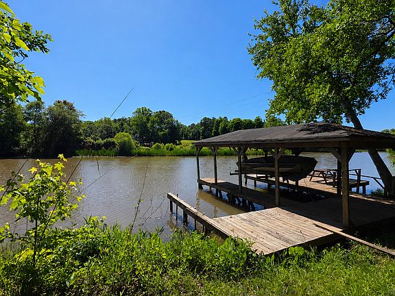 3rd image of 356 Anchor Point Dr