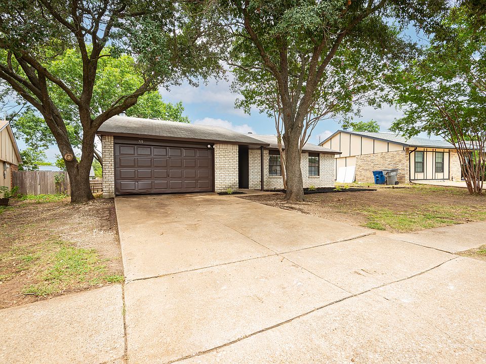 1st image of 711 Meadow Mead Dr