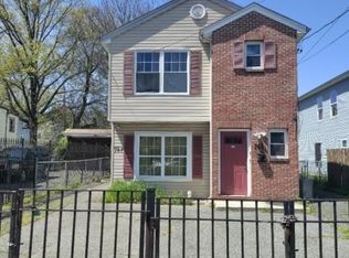 745 S 15th St #747, Newark, NJ 07103