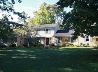 80 Shawnee Trl, Aurora, OH 44202