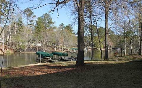 4th image of 109 W River Bend Dr