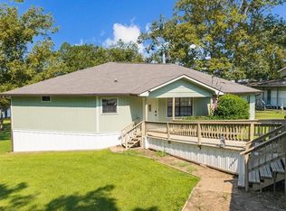 207 Fishers Point, Burkeville, TX 75932