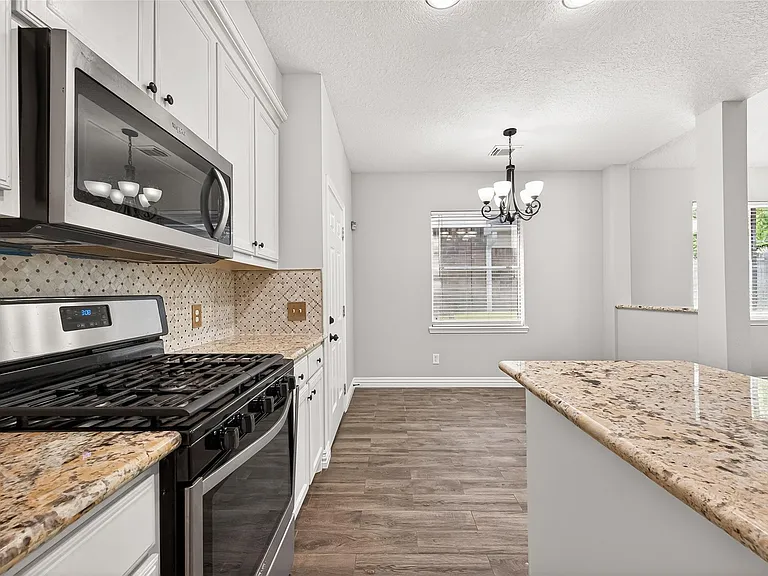 20906 Nettlebrook Ln — Photo 13