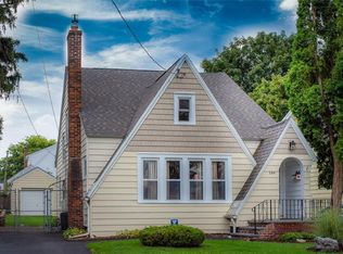258 Roxbury Rd, Syracuse, NY 13206