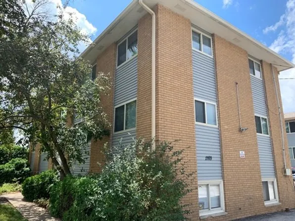 Knoll Crest - BLDG 1, 1169 48th St #1, Moline, IL 61265
