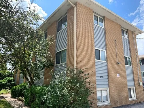 1169 48th St Photo 1